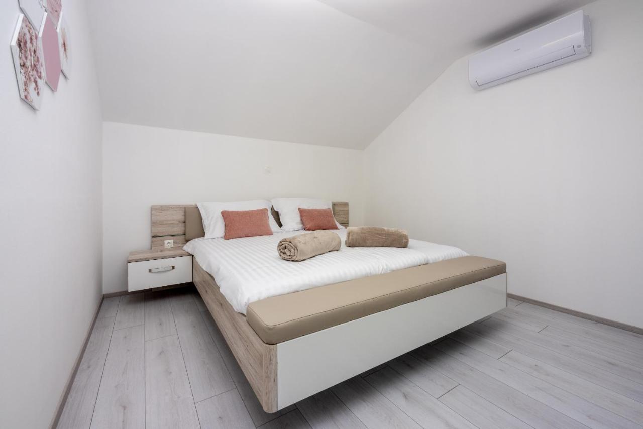 Villa Antani With Heated Pool, Sauna & Jacuzzi Crikvenica Εξωτερικό φωτογραφία