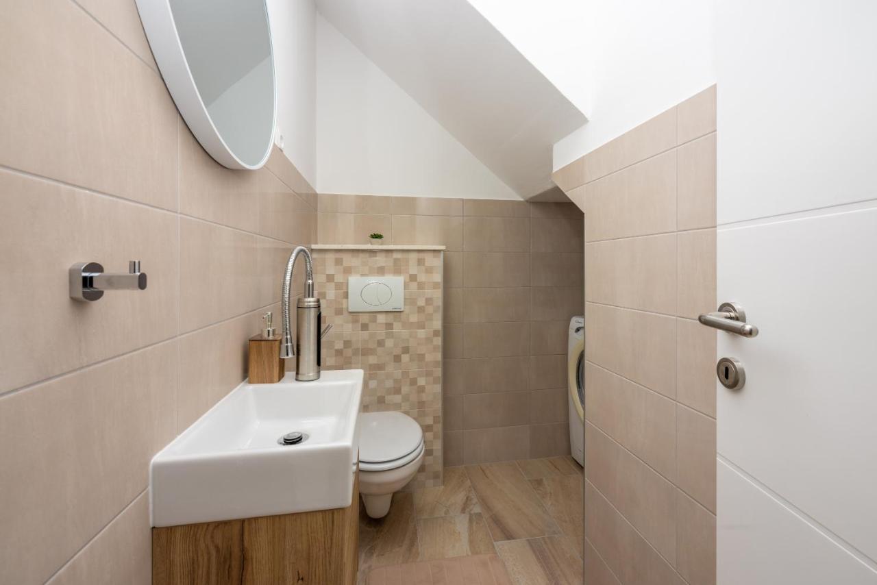 Villa Antani With Heated Pool, Sauna & Jacuzzi Crikvenica Εξωτερικό φωτογραφία
